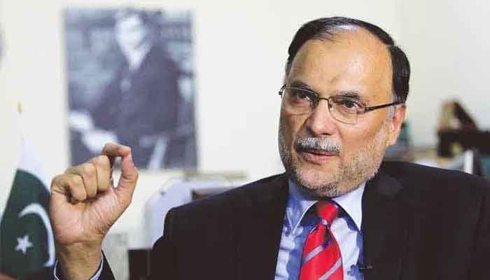 Ahsan vows for early completion of incomplete projects in Gwadar