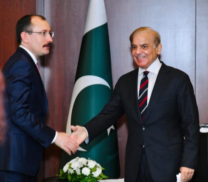 PM, Turkish minister exchange views on Pak-Turk trade potential