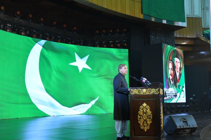 PM underlines need for national dialogue, consensus on charter of economy