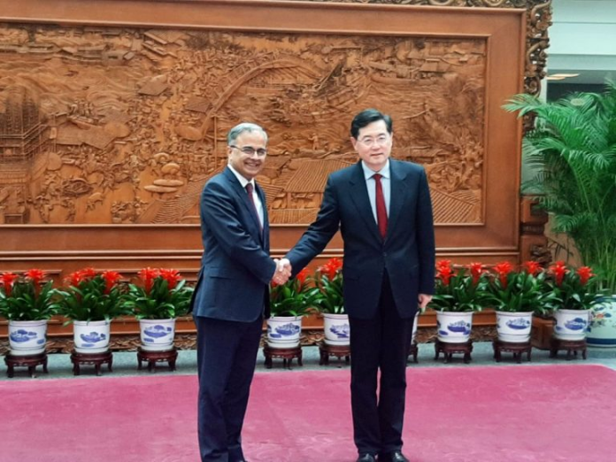 Pak-China ready to advance bilateral cooperation