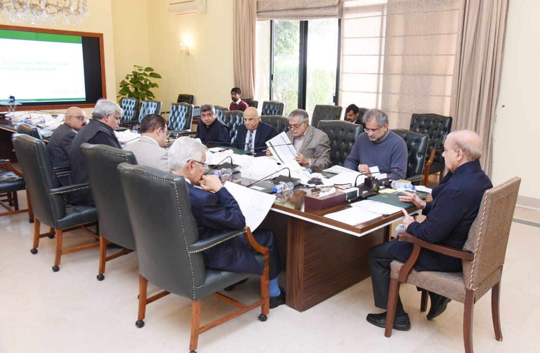 Solar panels be installed at capital’s public buildings within 7 weeks: PM