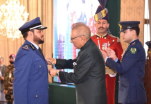 President confers military awards on armed forces personnel