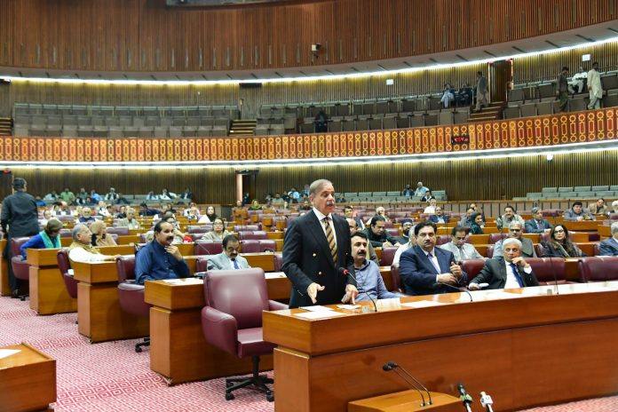 PM equates decision over polls delay to ‘judicial murder’ reminiscent of ZAB’s case