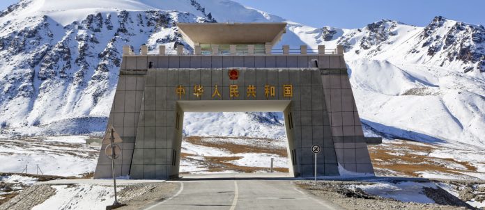 China-Pakistan border post in Xinjiang resumes passenger clearance