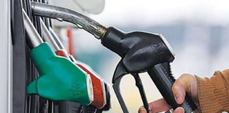 Govt slashes petrol prices by Rs8 to Rs.262 per liter