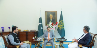Mir Sarfraz Domki, Shakeel Durrani call on PM