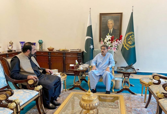 Caretaker PM, Senator Kasi discuss issues related to Balochistan