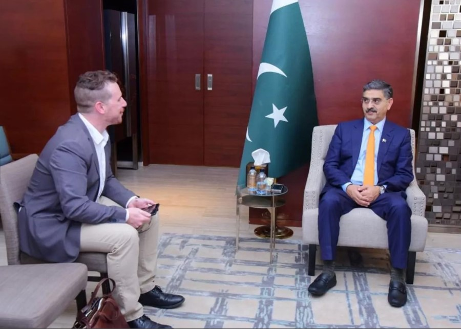 Bringing economic stability, government’s foremost priority: PM Kakar