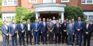 PM invites overseas Pakistanis to take advantage of investment opportunities in Pakistan