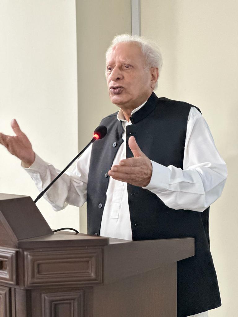 Professor Malik emphasises youth's role in strengthening China-Pakistan ties