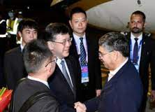 China’s leading daily presents to PM its newspaper copy