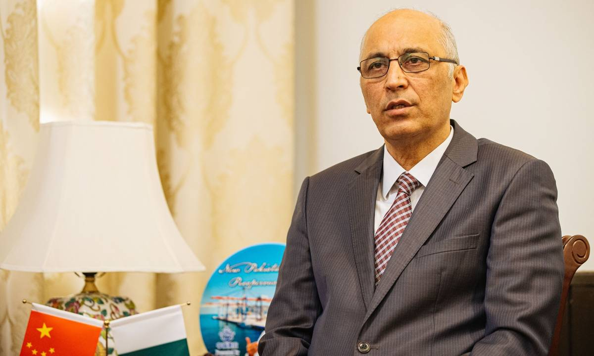 Pakistan looks forward to further accelerating CPEC construction: Ambassador Haque