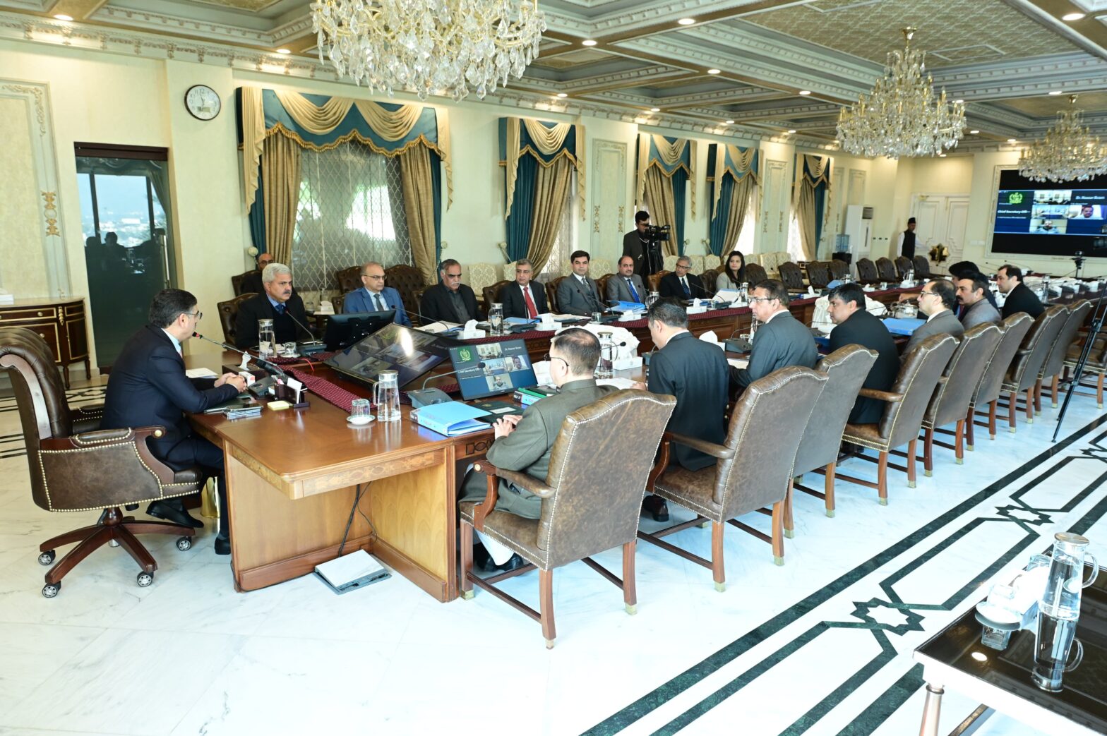 Government taking steps to boost foreign investment in IT sector: PM
