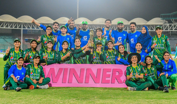 PM congratulates Pakistan women cricket team for winning T20 series in New Zealand