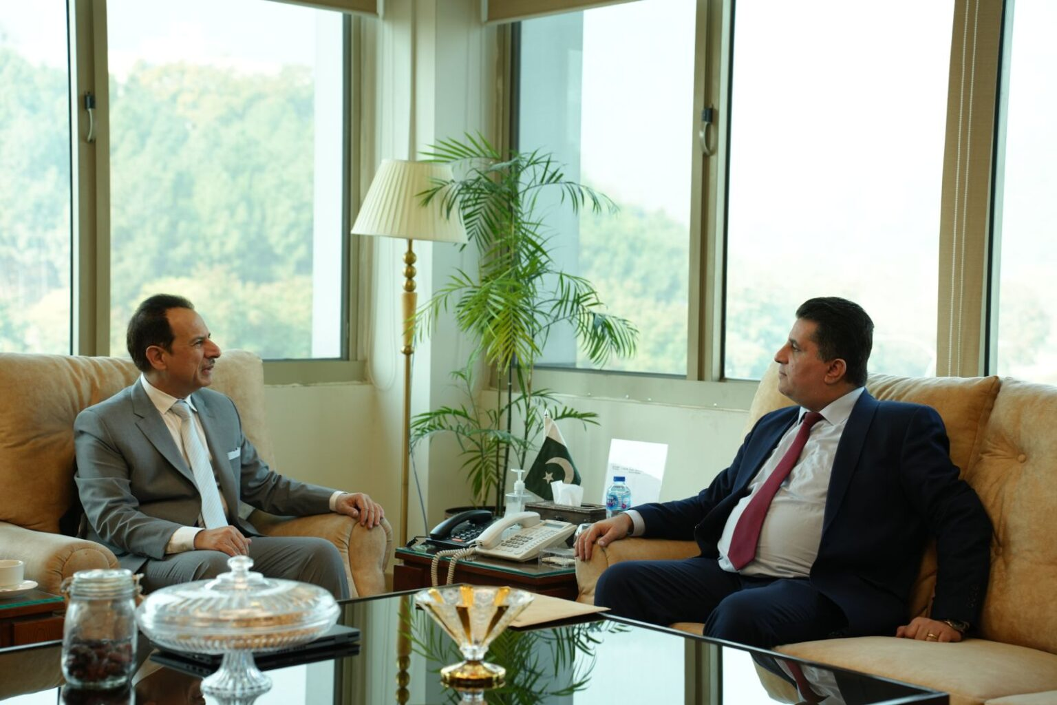 Syrian ambassador meets Health Minister