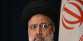 President Raisi accorded warm welcome on arrival in Karachi