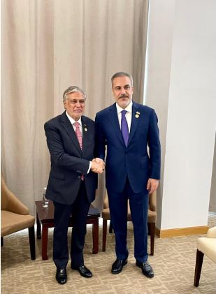 Deputy PM, Turkish FM discuss bilateral ties between two countries