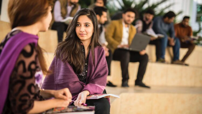 Iran invites more Pakistani students for education opportunities Iran invites more Pakistani students for education opportunities