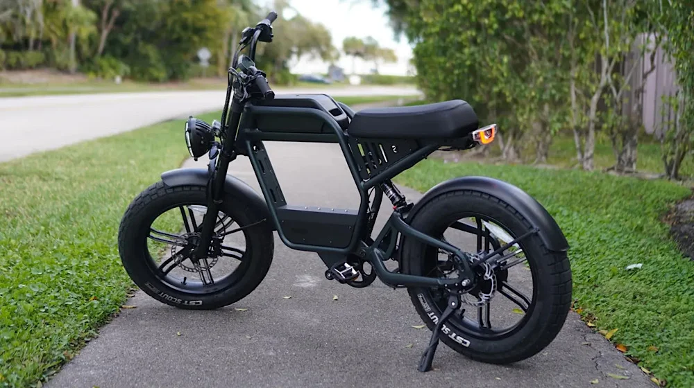 China-Pakistan collaborate to launch solar-powered e-bikes