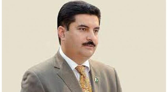 Governor condemns attack on judges in Tank