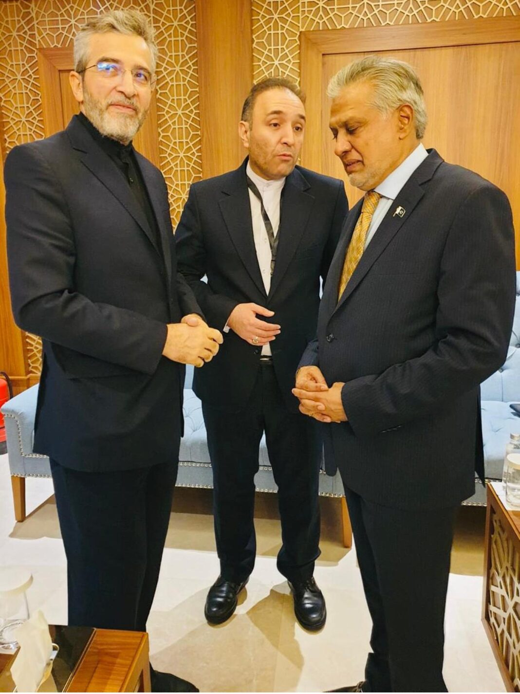 Dar reaffirms anti-terrorism stance during Jeddah talks with Iranian FM