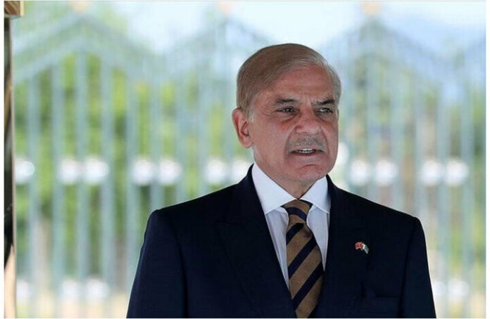 PM pays tribute to PAF’s sacrifices, professional excellence