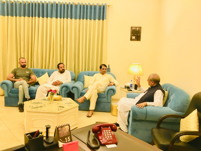 Journalists' role is important in highlighting society's issues: Ch Jafar Iqbal