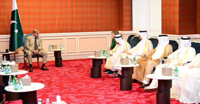 PM Shehbaz invites Qatari businessmen to invest in Pakistan’s energy, infrastructure