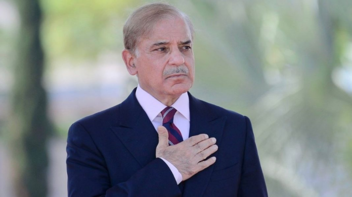 UAE rolls over $2 billion debt for Pakistan: PM tells cabinet