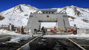 image Khunjerab Pass is open for trade all year round
