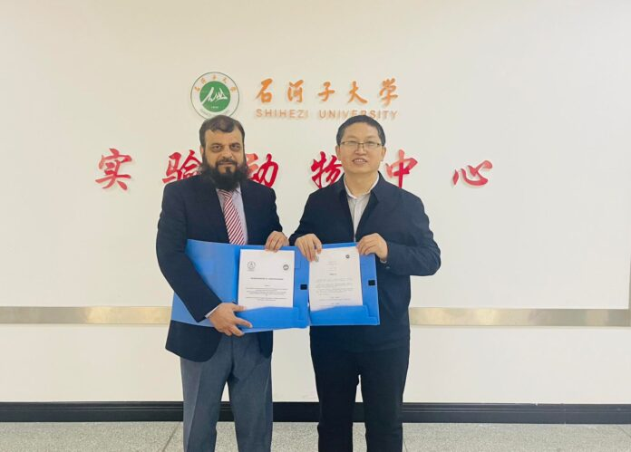 Shihezi University China, CEMB Pakistan ink MoU for advanced research in health sciences