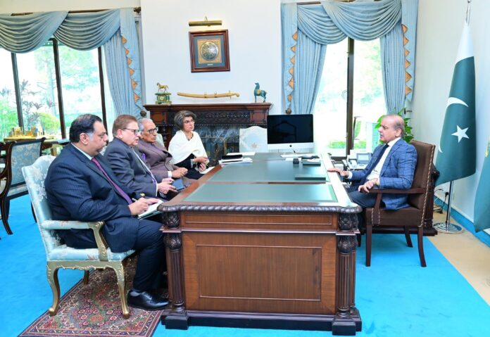 Pakistan special envoy on Afghanistan calls on PM