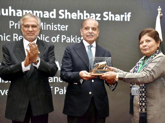 PM ： discuss macro economic stability and growth