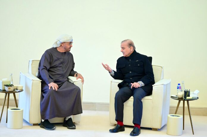 PM, UAE President discuss ways to enhance ties