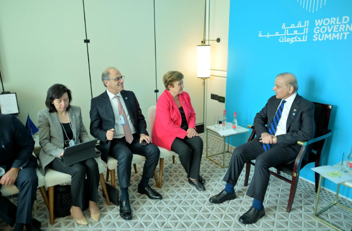IMF chief meets PM Shehbaz; lauds Pakistan’s efforts to implement IMF program; assures support