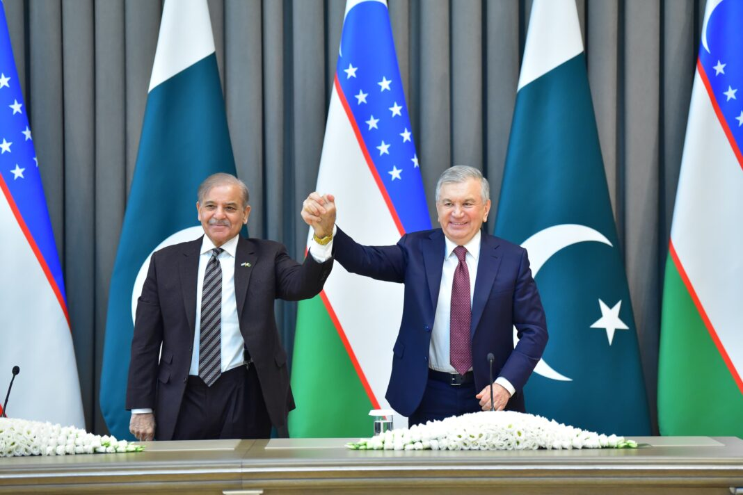 Pakistan, Uzbekistan vow to take bilateral trade to $2bln; exploit connectivity, tourism potential