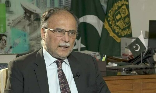 Ahsan urges economists to highlight role of supportive ecosystem for national development