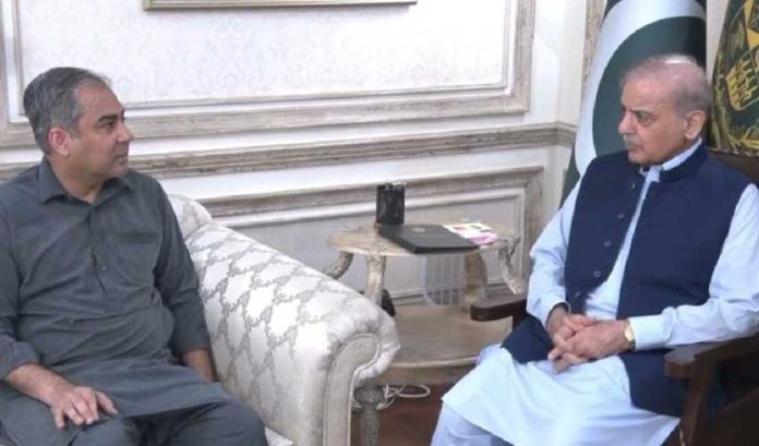 PM praises provinces, security forces for peaceful Ashura observance