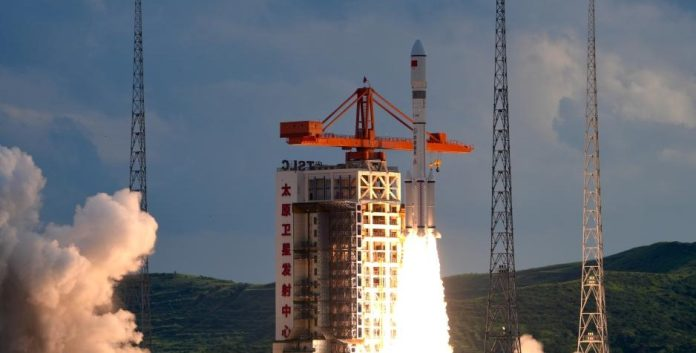 China launches internet satellite group