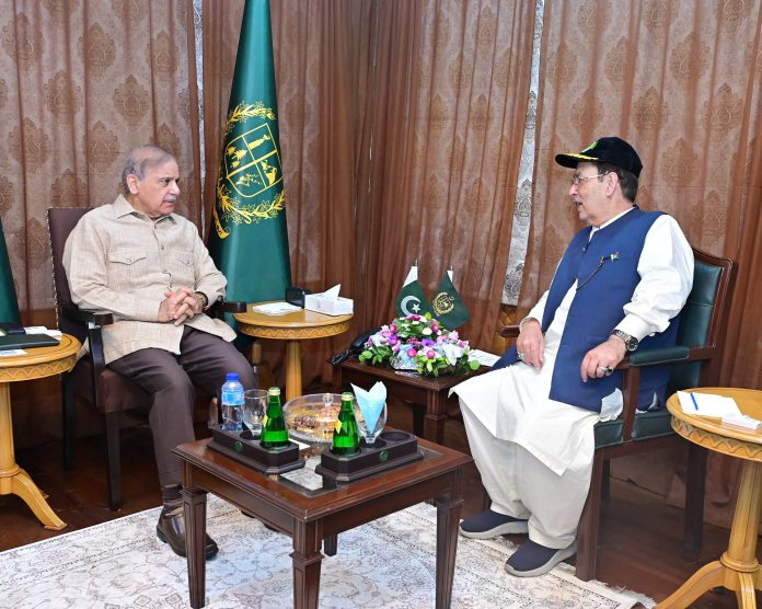 PM briefed on flood situation, damages caused by rains in GB