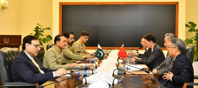 COAS, Chinese FM reaffirm resolve to strengthen all-weather strategic partnership