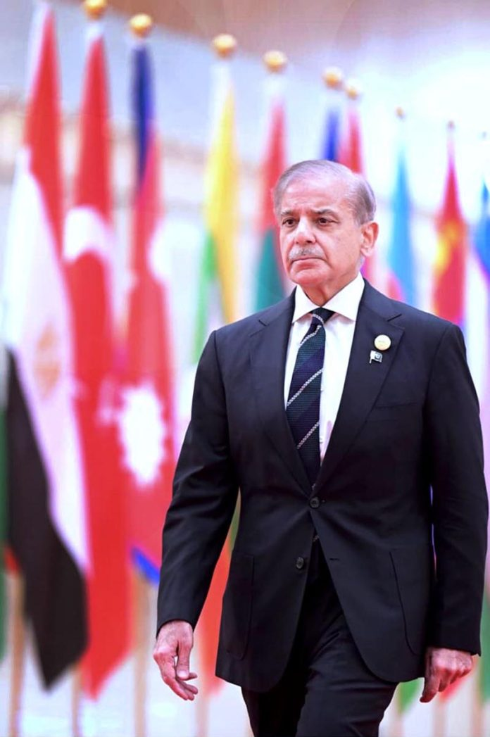 PM attends reception for world leaders attending SCO summit
