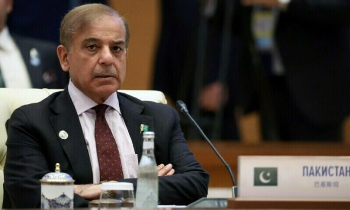 PM expresses grief over passing of Mian Amer Mahmood’s sister