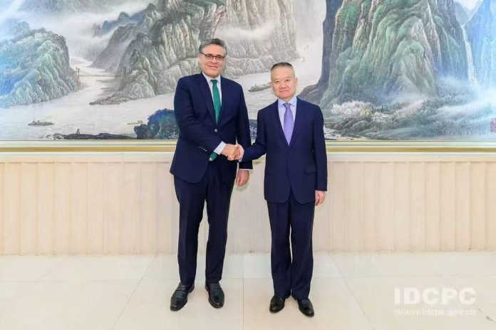 Ambassador Hashmi pays courtesy call on Minister of IDCPC