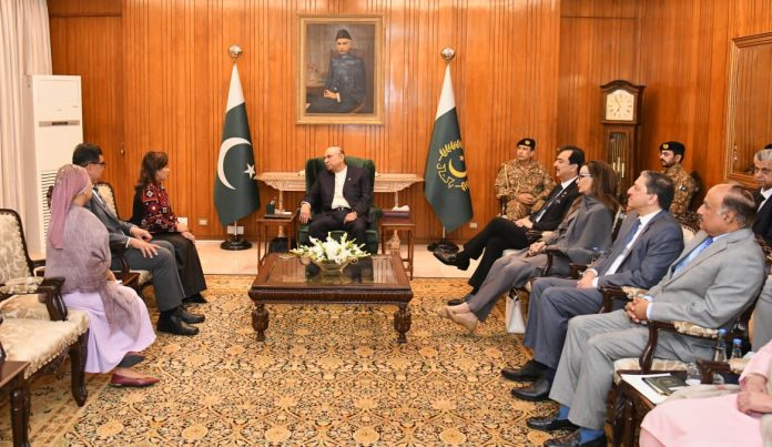President Zardari for stronger economic engagement with Philippines