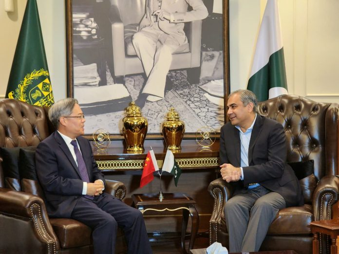 Chinese Ambassador Jian Zedongc called on Interior Minister Mohsin Naqvi, discusses deepening Pakistan–China security tie