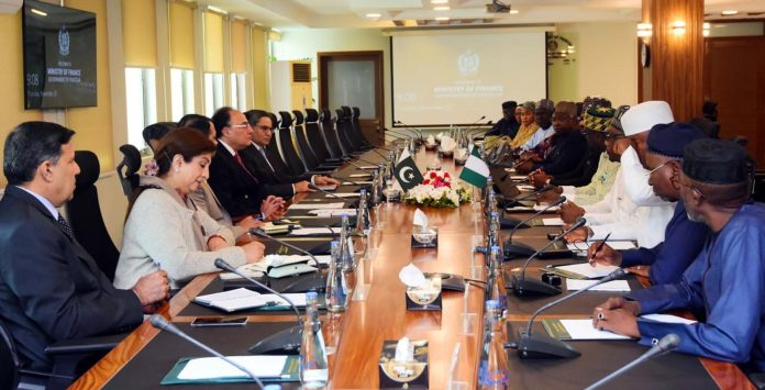 Aurangzeb vows to deepen cooperation on fiscal governance, revenue reforms