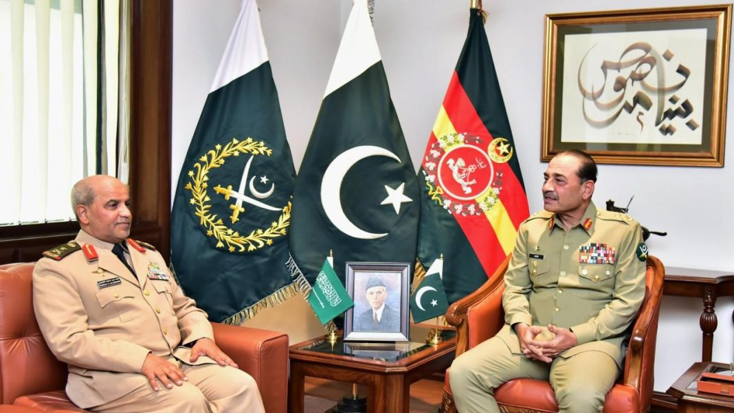 Saudi Land Forces Commander calls on COAS Field Marshal Asim Munir