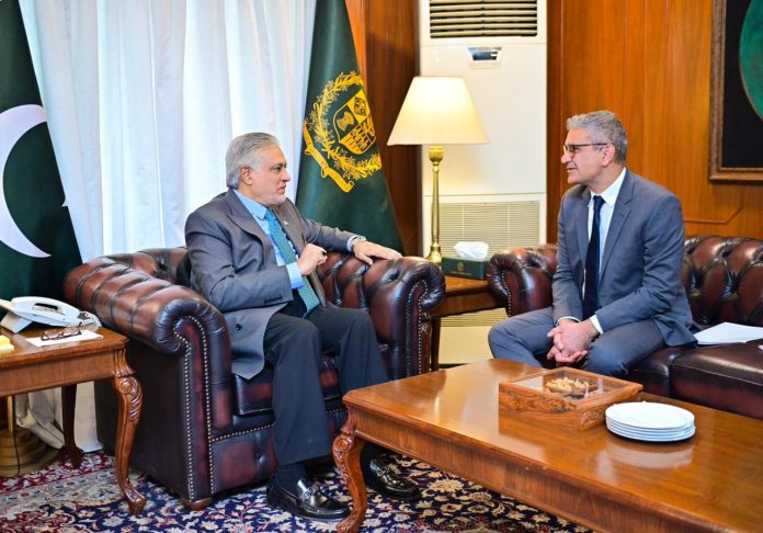 Canadian High Commissioner calls on DPM Ishaq Dar