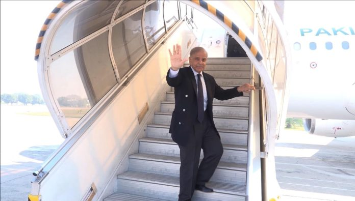 PM arrives in Vienna on two day visit